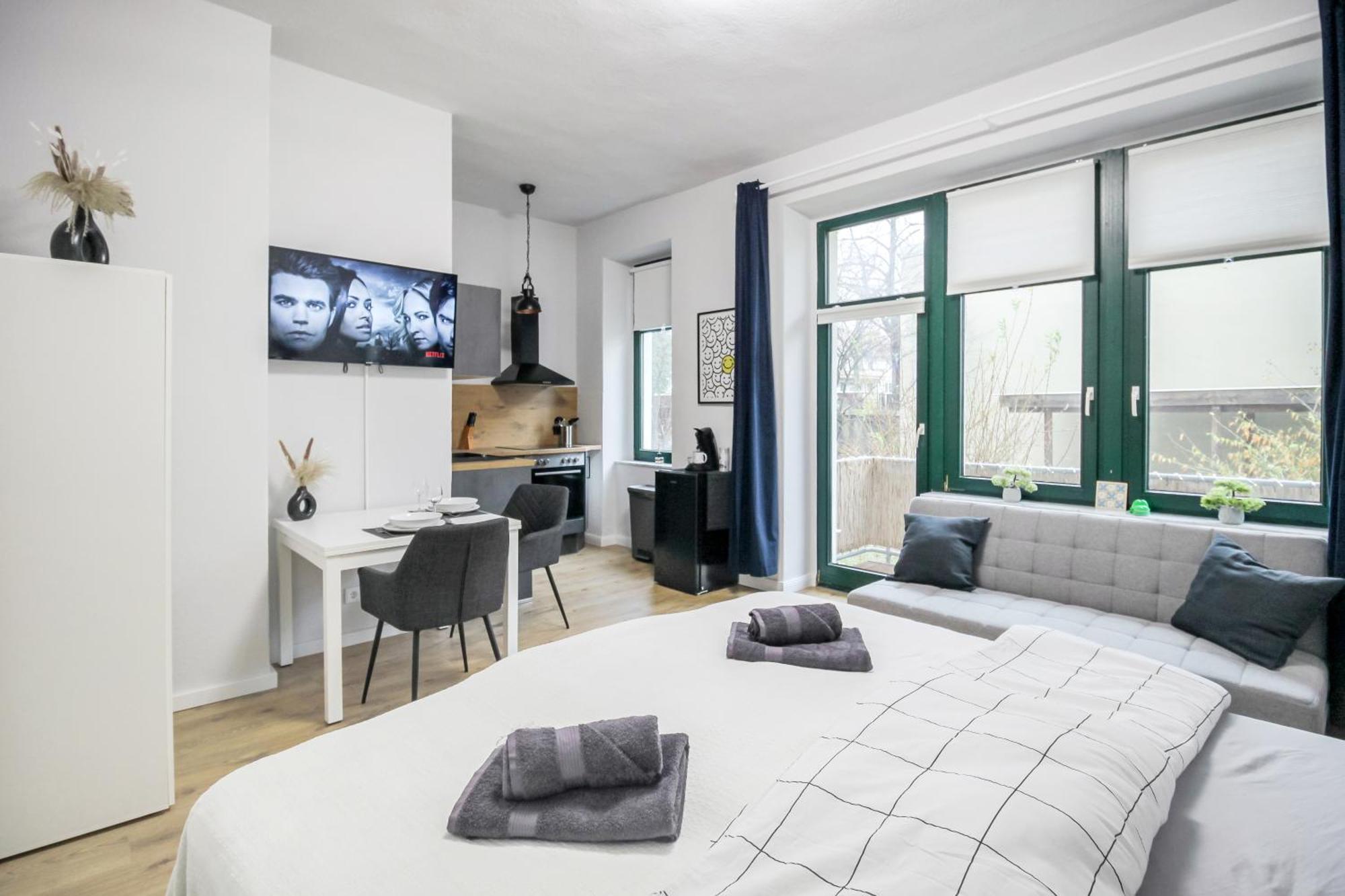 Ferienwohnung Lorenz Mit Kostenlosem Parkplatz Netflix Boxspringbett Kueche Magdeburg Zewnętrze zdjęcie